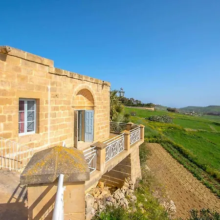 Willa Ghar Ilma Iv Santa Luċija